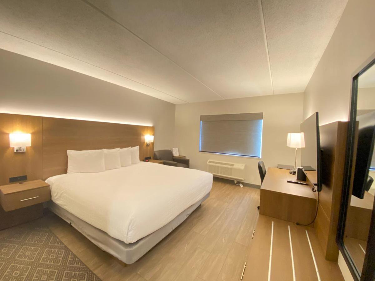 Superior Stay Hotel Marquette Eksteriør bilde