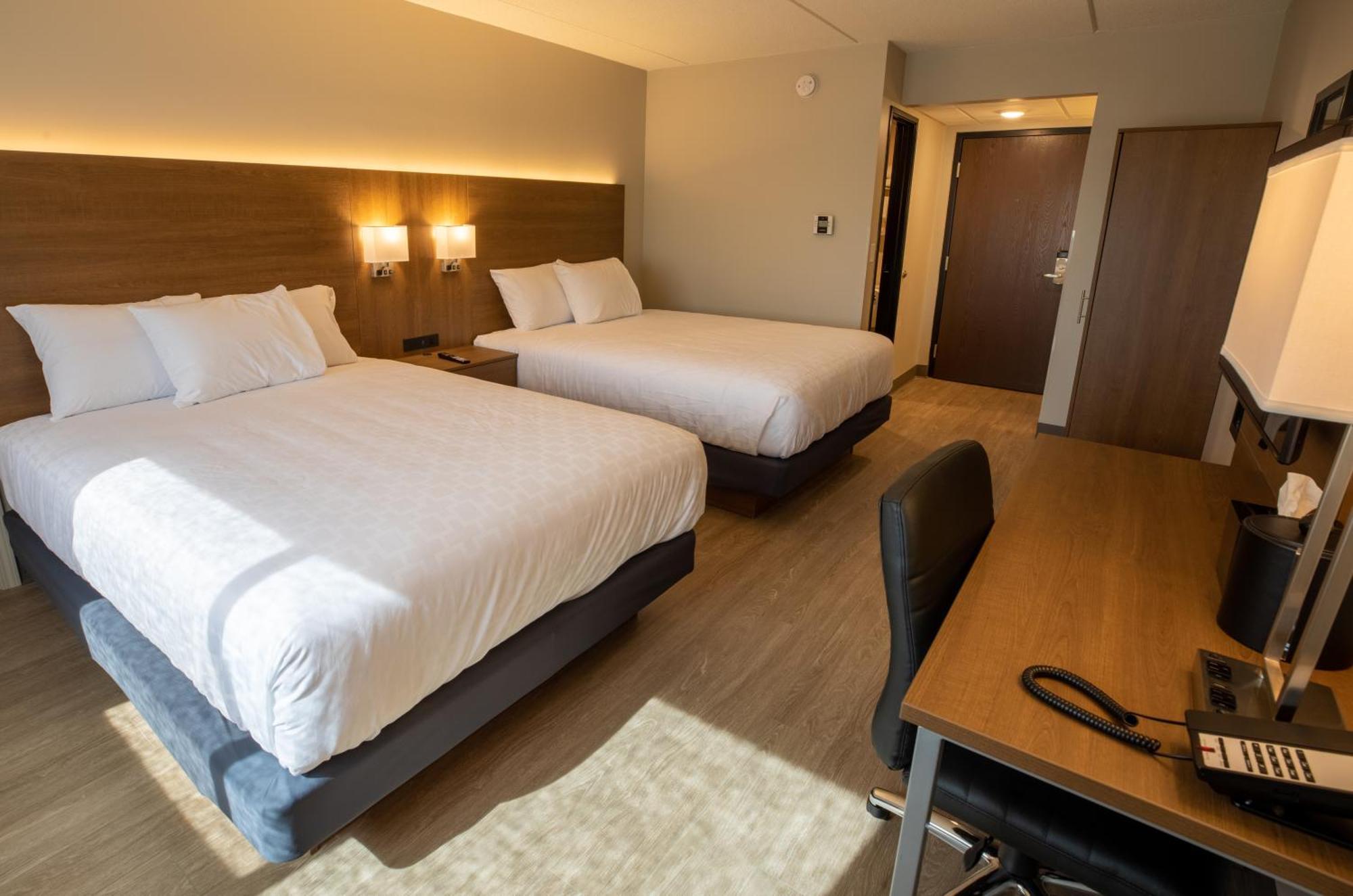 Superior Stay Hotel Marquette Eksteriør bilde