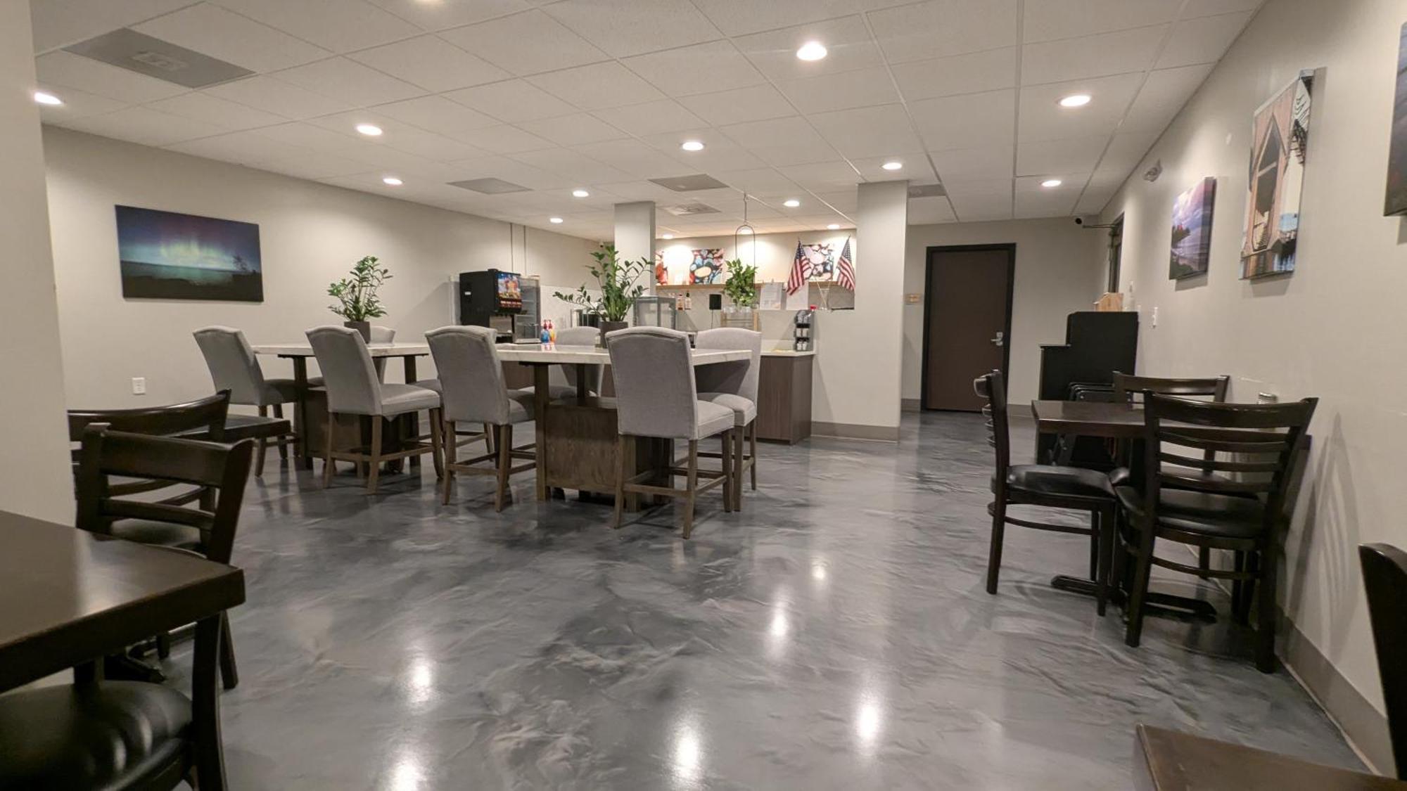 Superior Stay Hotel Marquette Eksteriør bilde